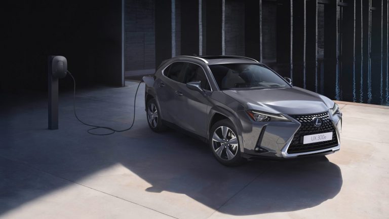 Ανανέωση με μεγαλύτερη αυτονομία για το Lexus UX 300e