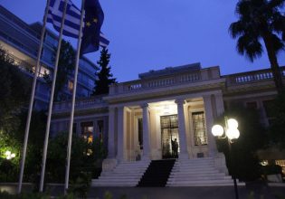 Οι τρεις σκόπελοι για την κυβέρνηση στο δρόμο προς τις εκλογές