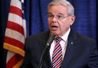 Μενέντεζ: Προειδοποιεί ότι θα ασκήσει βέτο στην παραχώρηση των F-16 στην Τουρκία