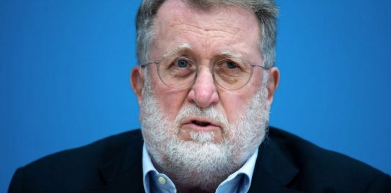 Γερμανία – Κοροναϊός: «Η πανδημία τελείωσε» δηλώνει ο πρόεδρος της Επιτροπής Εμβολιασμών