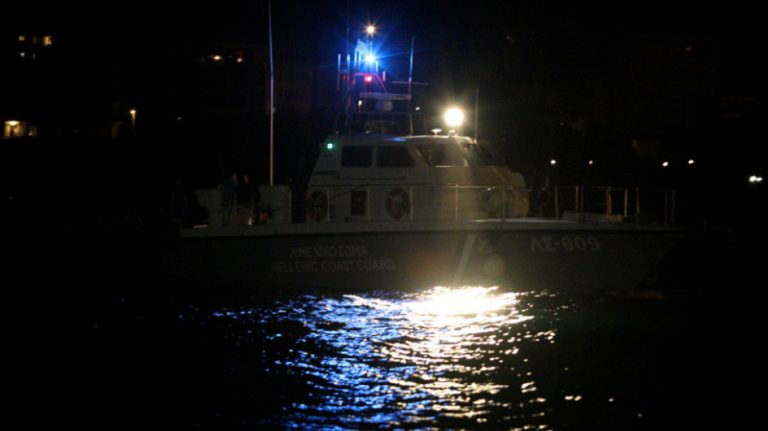 Λέσβος και Κύθηρα: Επιχείρηση θρίλερ για τη διάσωση δεκάδων μεταναστών – Αναφορές για νεκρούς