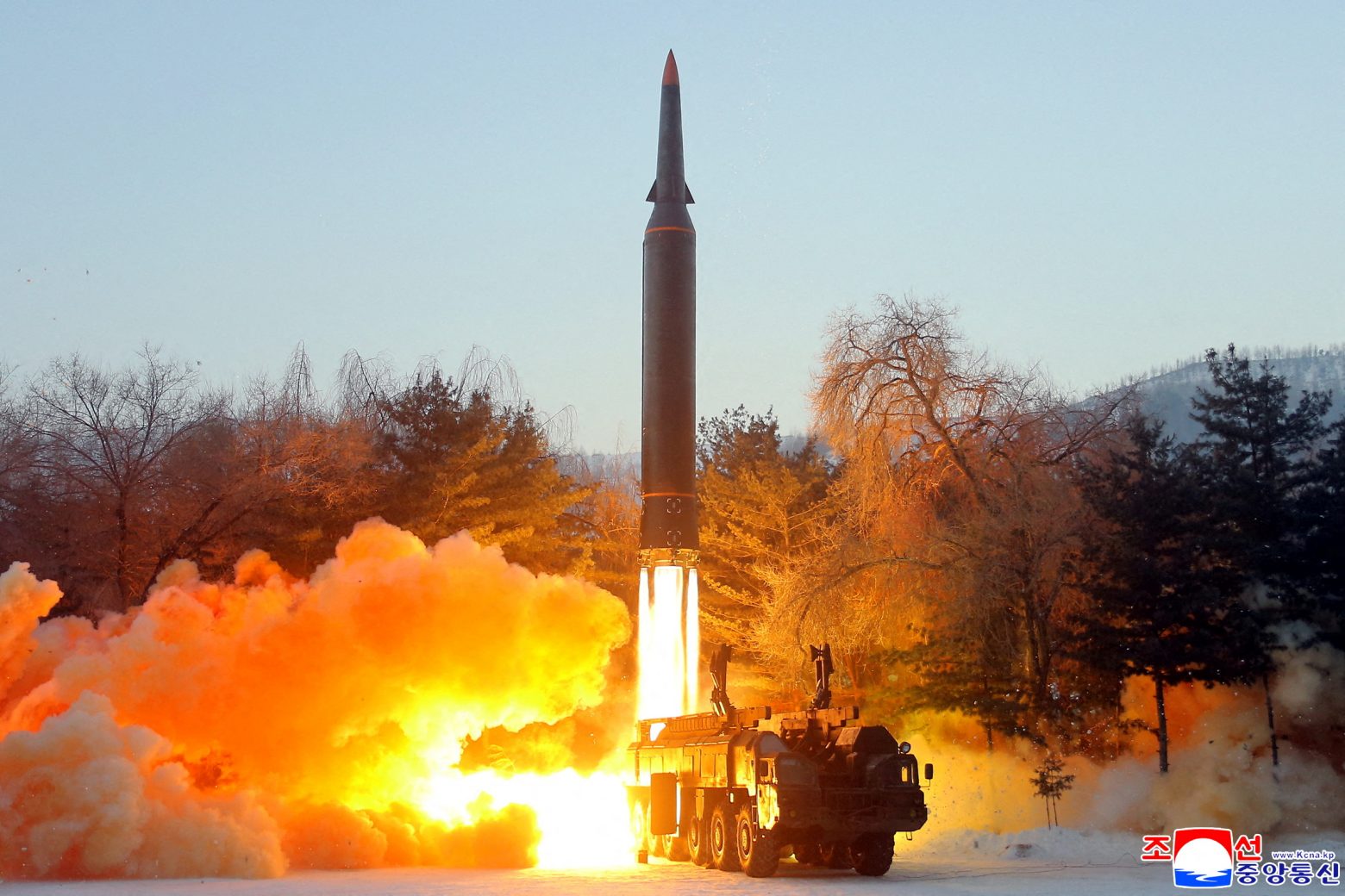 Βόρεια Κορέα: Νόμιμη άμυνα οι πυραυλικές δοκιμές μπροστά στις στρατιωτικές απειλές των ΗΠΑ