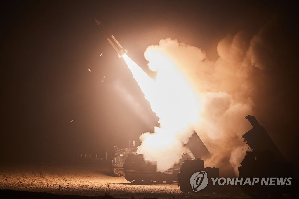 ΗΠΑ – Νότια Κορέα: «Απάντησαν» με εκτόξευση 4 πυραύλων στη Βόρεια Κορέα