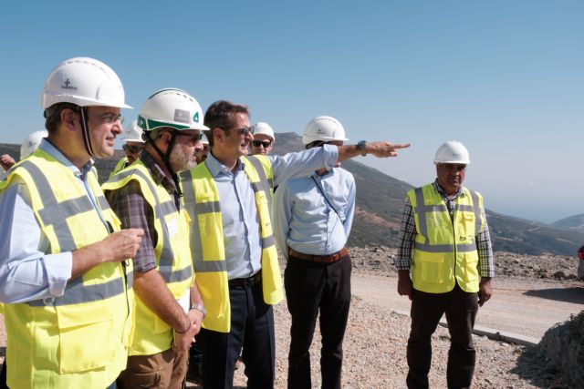 Μητσοτάκης: Η Ελλάδα αναδεικνύεται σε ηγετική δύναμη στις ΑΠΕ