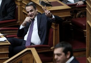 Ο «απερχόμενος» και η «δεύτερη εντολή»: Το μπρα ντε φερ Μητσοτάκη – Τσίπρα