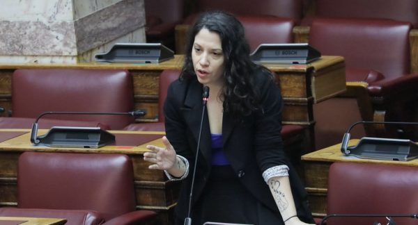 Τι συμβαίνει με το κόμμα του Γιάνη Βαρουφάκη;