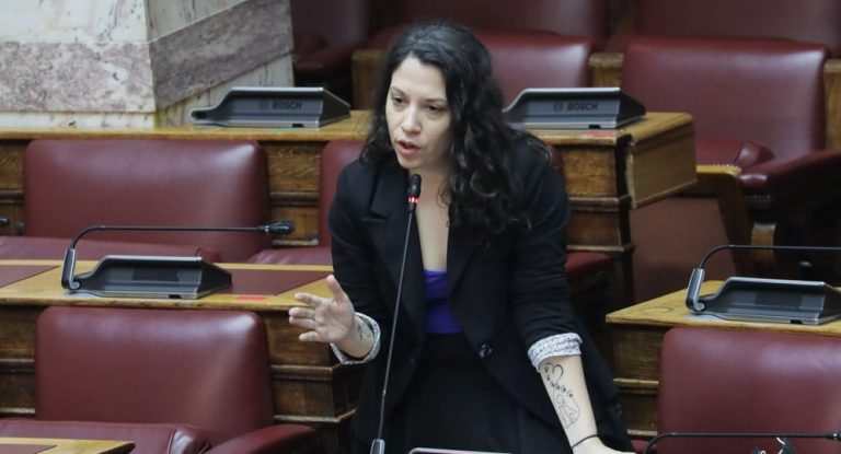 Τι συμβαίνει με το κόμμα του Γιάνη Βαρουφάκη;