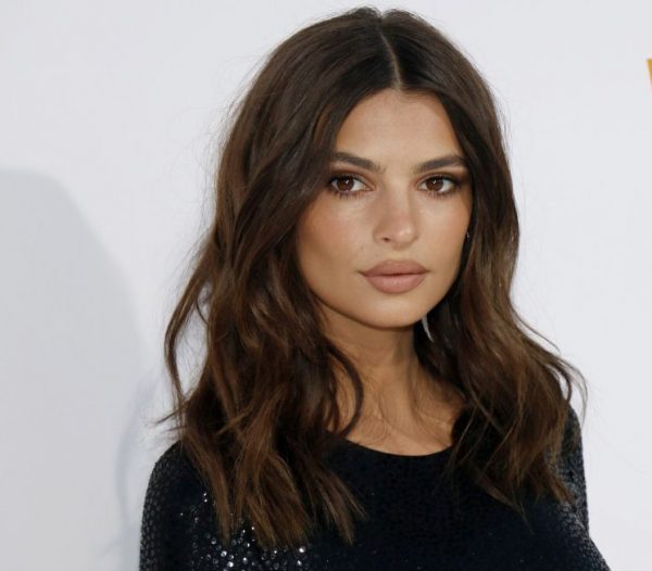 Έμιλι Ραταϊκόφσκι: Οι αντιδράσεις των θαυμαστών μετά την αποκάλυψη πως είναι bisexual