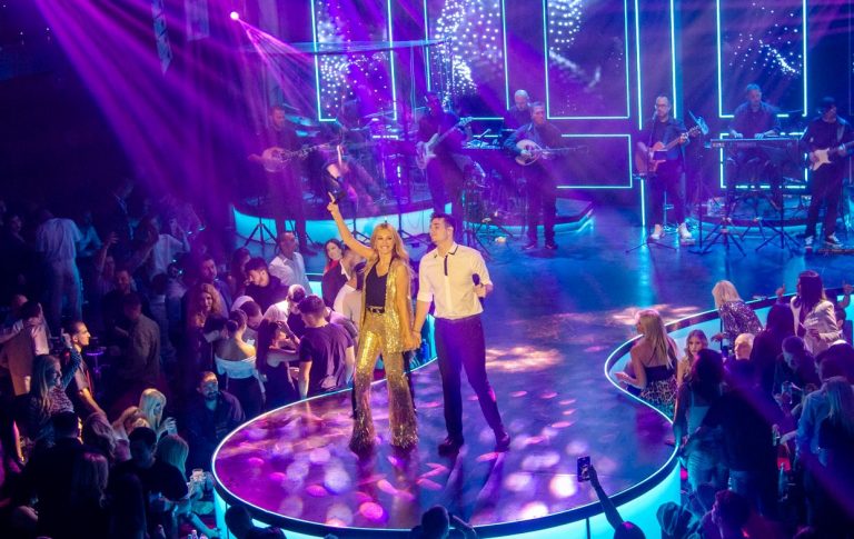 Νατάσα Θεοδωρίδου: Μαγική πρεμιέρα με sold out στην Ακτή Πειραιώς [Φωτογραφίες]