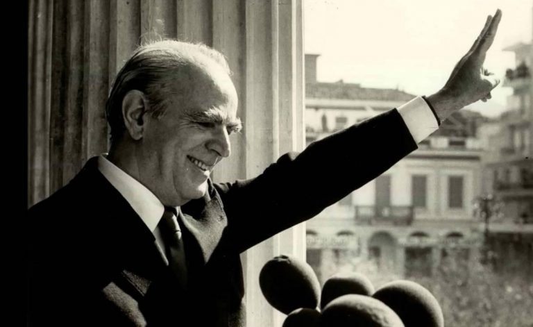 Νέα Δημοκρατία: Κυρία ετών 48