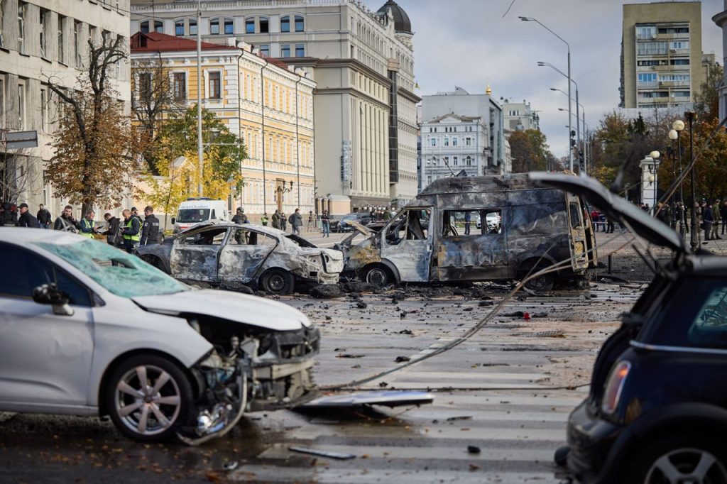 Ουκρανία: 11 νεκροί και 64 τραυματίες από τις σημερινές ρωσικές επιθέσεις