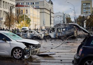 Ουκρανία: 11 νεκροί και 64 τραυματίες από τις σημερινές ρωσικές επιθέσεις