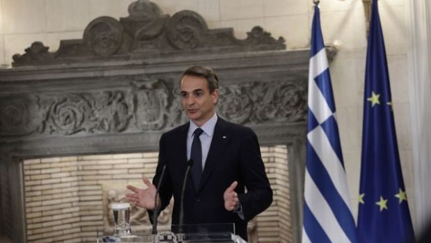 Mitsotakis: Criticisms against Erdogan Soltz – “Greek islands do not threaten anyone” – He raised the issue of German reparations