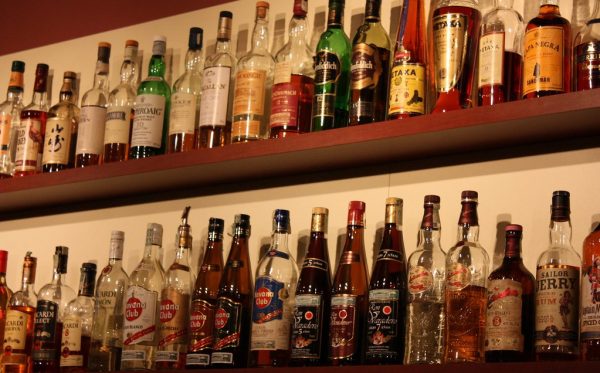 Περού: 54 νεκροί από τον Σεπτέμβριο λόγω νοθευμένων αλκοολούχων ποτών