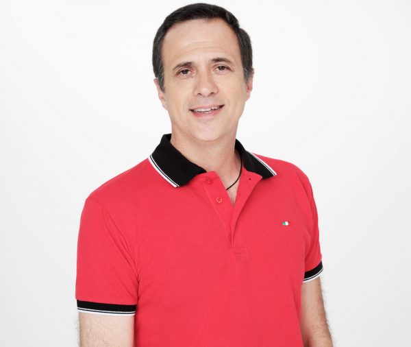 Σπύρος Πούλης στο in: Είναι πολύ δύσκολο η ελληνική οικογένεια να ξεφύγει από τα στερεότυπα