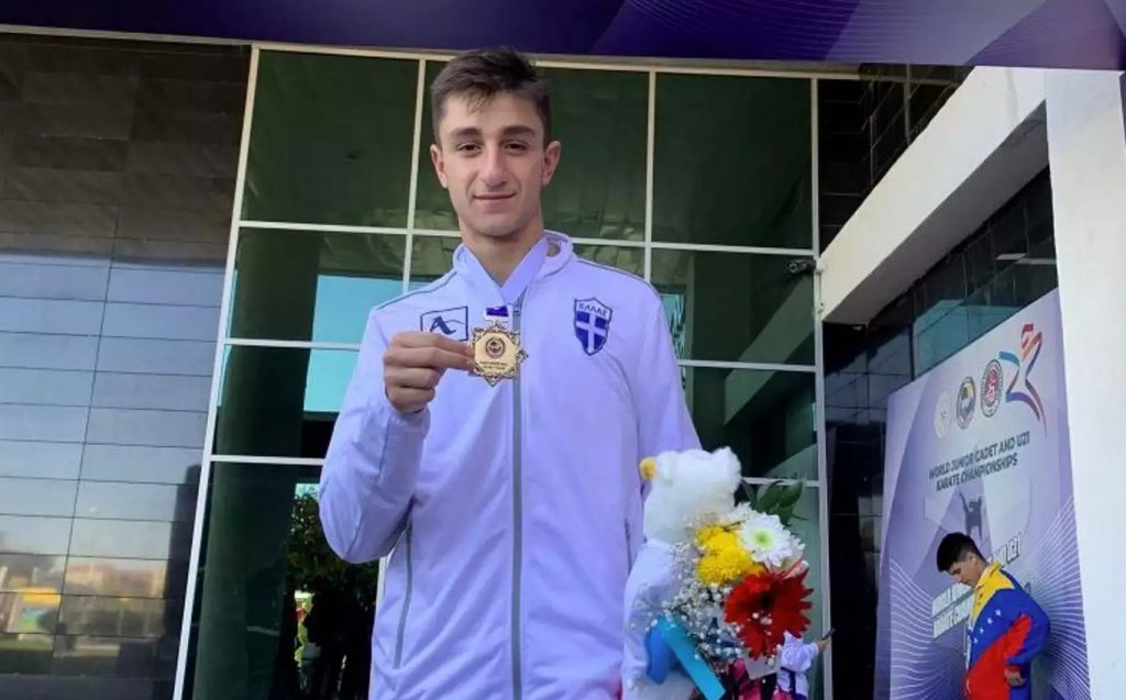 Οι Τούρκοι διέκοψαν τον εθνικό μας ύμνο στην απονομή του Ηλία Ψωμά