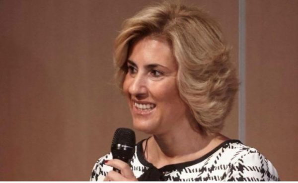 Ρεβέκκα Πιτσίκα: Συκοφαντική και ψευδής η καταγγελία του ΣΥΡΙΖΑ για απευθείας αναθέσεις