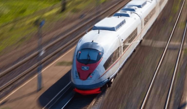 Ρωσία: Τουλάχιστον έξι σαμποτάζ σε τρένα, σύμφωνα με τη Βρετανία – Ποια αντιπολεμική ομάδα έχει αναλάβει την ευθύνη