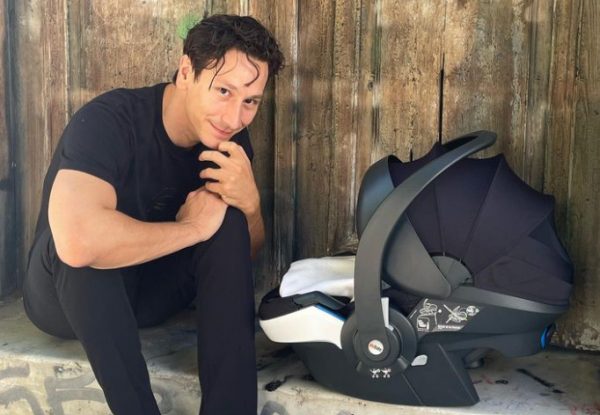 Μιχάλης Σαράντης: Μιλά για την κόρη του και «λιώνει» – «Μου δίνει τεράστια χαρά»