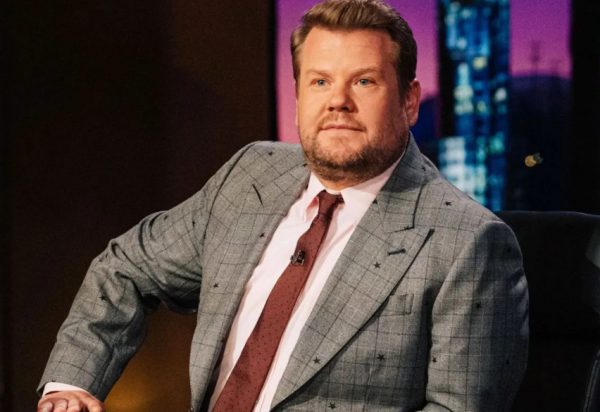 Η απαράδεκτη συμπεριφορά του James Corden σε σερβιτόρους και η ταπεινή συγνώμη του