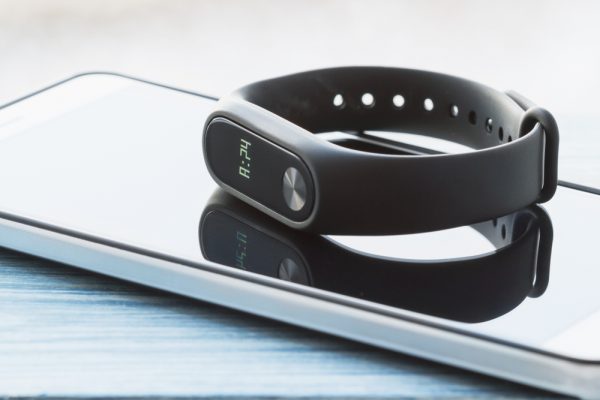 Activity Tracker: Σε τι διαφέρει από ένα smartwatch και γιατί το χρειάζεστε