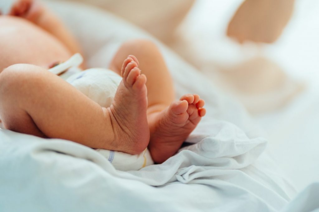 Νέοι γονείς: Όλες οι προμήθειες που θα χρειαστούν τις πρώτες μέρες με το νεογέννητο