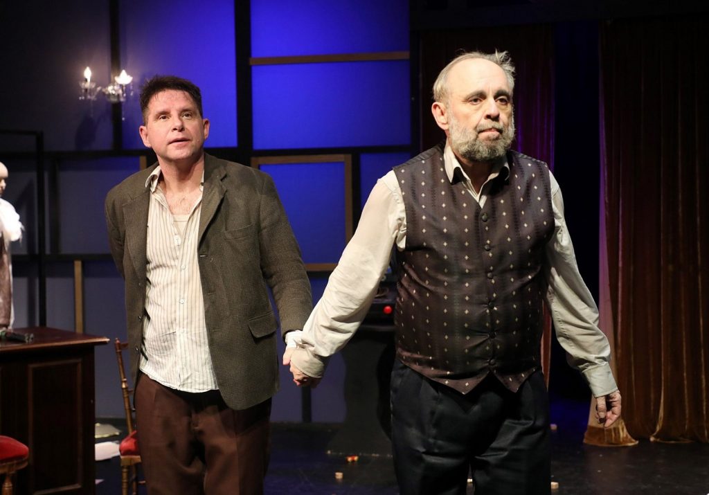 Ποιοι επώνυμοι παρακολούθησαν την επίσημη πρεμιέρα του «Σλουθ» στο Από Μηχανής Θέατρο