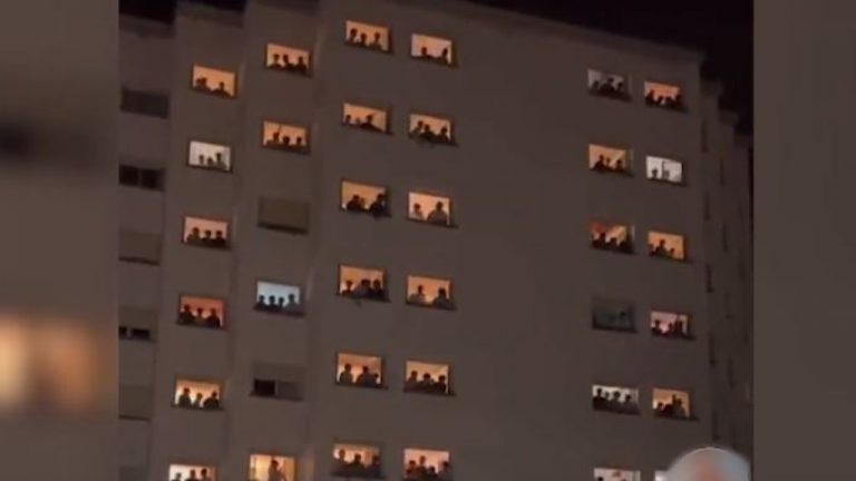 Ισπανία: Παρέμβαση Σάντσεθ λόγω βίντεο με φοιτητές που βρίζουν γυναίκες