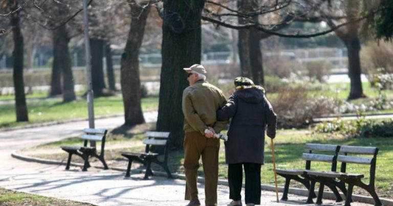 Ασφαλιστικό: «Τελευταία ευκαιρία» για πρόωρη σύνταξη