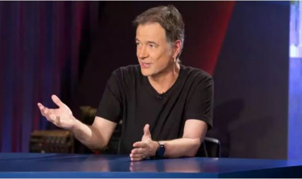 Επική ατάκα Χειμωνά: «Έχασα μια γκόμενα αλλά η Ελλάδα κέρδισε έναν συγγραφέα»