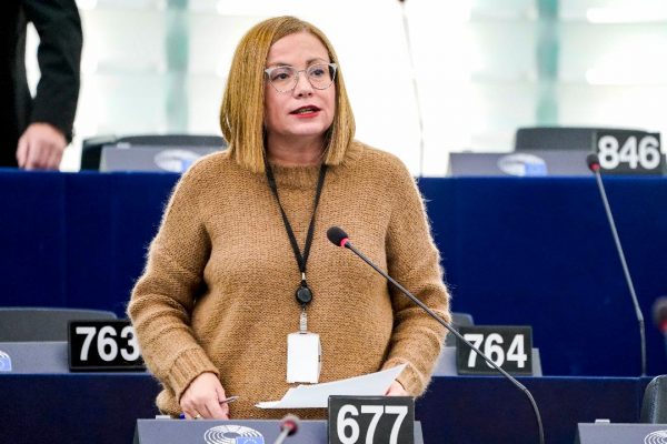 Μαρία Σπυράκη: Ισότιμη πρόσβαση σε καινοτόμα φάρμακα  και σύγχρονες θεραπείες