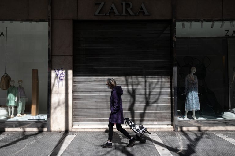 Ενεργειακή κρίση: Κλειστά μαγαζιά δύο ώρες νωρίτερα Τρίτη, Πέμπτη, Παρασκευή προτείνει ο εμπορικός σύλλογος Θεσσαλονίκης