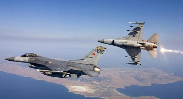 «Στο κόκκινο» η τουρκική προκλητικότητα στο Αιγαίο: 72 παραβιάσεις, 3 υπερπτήσεις και οπλισμένα F-16