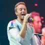 Coldplay: Με σοβαρή πνευμονική λοίμωξη ο Κρις Μάρτιν