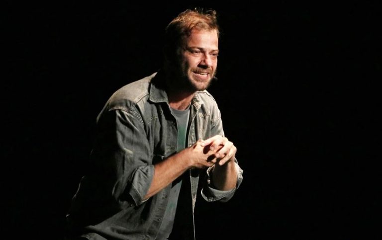 Ορέστης Τζιόβας: «Έπρεπε να φάω τα μούτρα μου για να επιστρέψω»