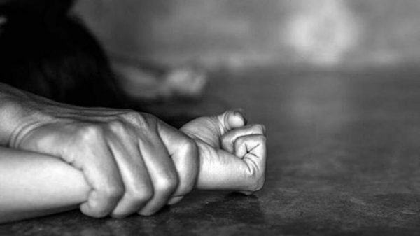 Σεπόλια: Για τουλάχιστον 11 βιαστές μίλησε η 12χρονη στην πρώτη κατάθεσή της - Ο Μίχος τη βίαζε υπό την απειλή όπλου