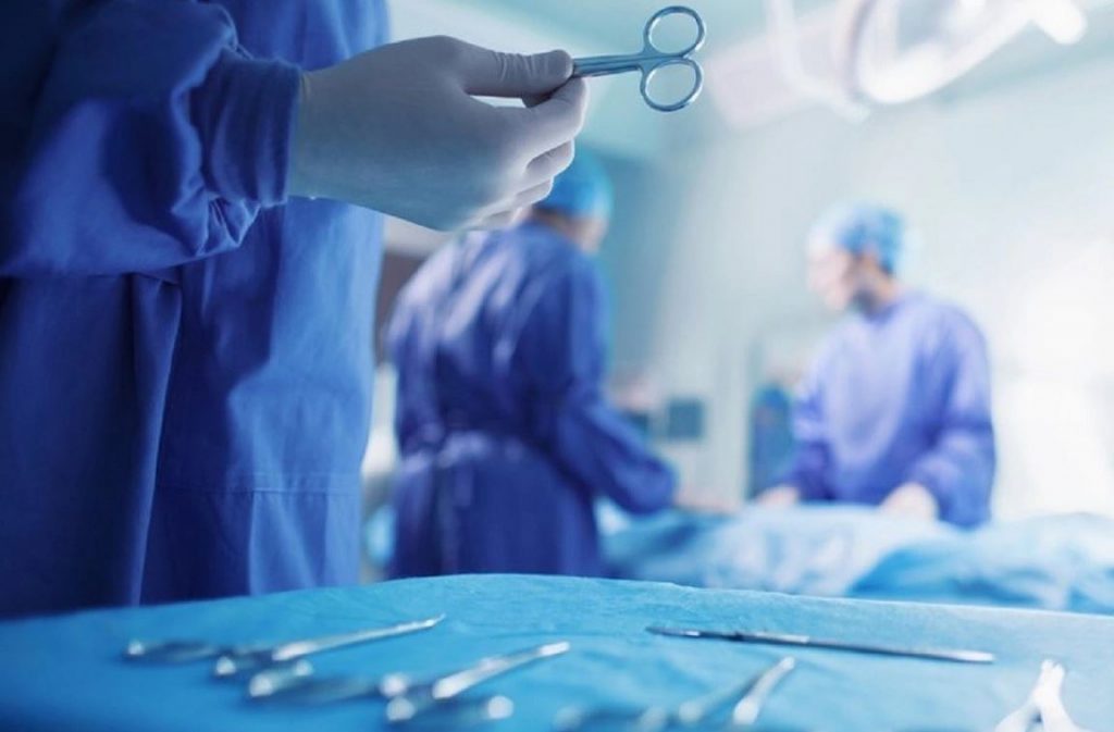 Ποιες εγχειρήσεις αυξάνουν τον κίνδυνο για θρόμβωση και πνευμονική εμβολή