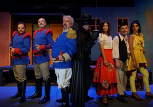 Ζορό, ο αγαπημένος μασκοφόρος περιμένει τους μικρούς θεατές στο θέατρο Ζίνα