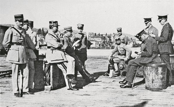 Η Ανακωχή των Μουδανιών και η παράδοση της Ανατ. Θράκης