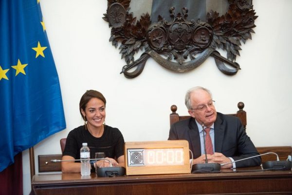 Δόμνα Μιχαηλίδου: Εκπαιδεύουμε πολίτες και φορείς στην αναπηρία και τη διαφορετικότητα