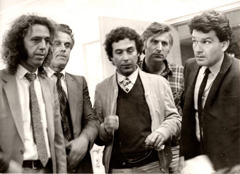 Η ασπρόμαυρη αδημοσίευτη φωτογραφία του Κούγια με τον Κόκοτα και τον Βοσκόπουλο στα νιάτα τους