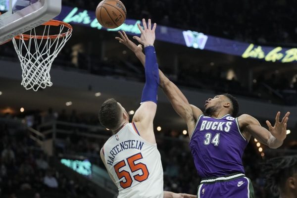 Η φοβερή εμφάνιση του Γιάννη κόντρα στους Νικς