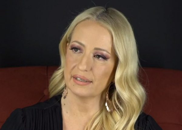 Αφροδίτη Γραμμέλη: «Για μένα ήταν ό,τι πιο σκληρό έχω βιώσει στη διαδικασία του διαζυγίου»