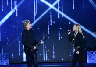 To «Σπίτι με το MEGA» είναι και πάλι μαζί μας – Η Ρούλα Κορομηλά υποδέχεται Πέγκυ Ζήνα και Κώστα Τουρνά