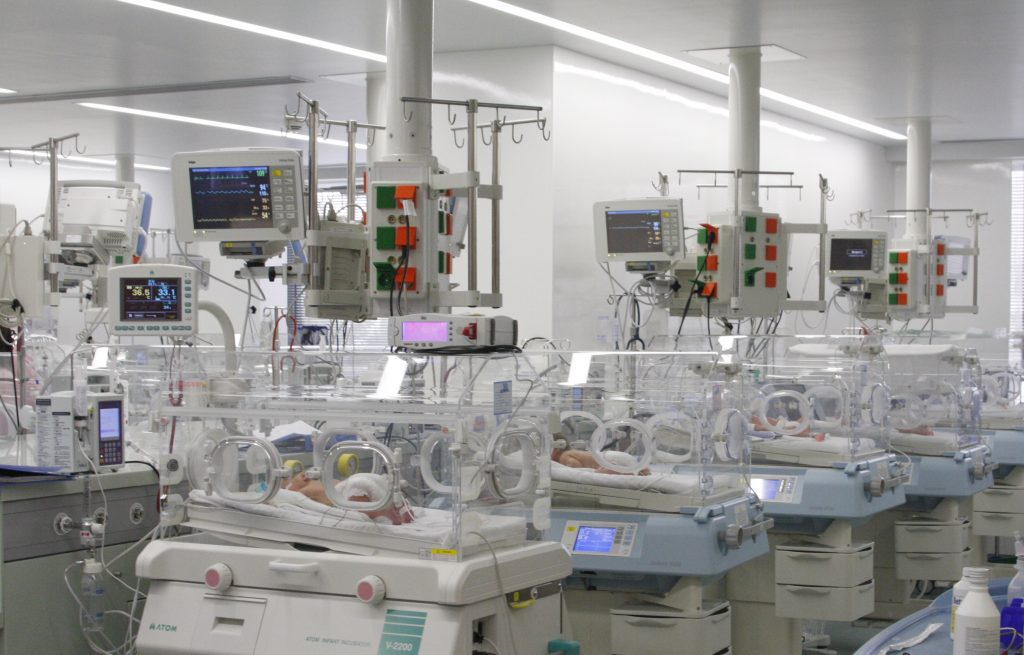 ΜΕΝΝ ΚΛΙΝΙΚΗ ΡΕΑ: Η Ασφαλέστερη Μονάδα Εντατικής Νοσηλείας Νεογνών της Χώρας