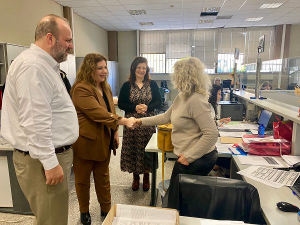 Συρεγγέλα: Σε 6,5 μονάδες μειώθηκε η γυναικεία ανεργία τα τελευταία τρία χρόνια