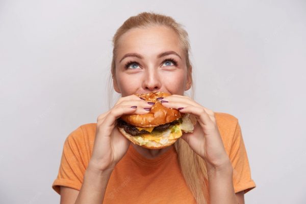 Βάρος: Οι άνθρωποι που… μισούμε – Έχουν το «μαγικό γονίδιο» που δεν τους επιτρέπει να παχύνουν