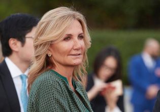 Μαρέβα Μητσοτάκη για την Παγκόσμια Ημέρα Κατά της Κακοποίησης των Παιδιών: Δικά μας παιδιά είναι όλα τα παιδιά της χώρας