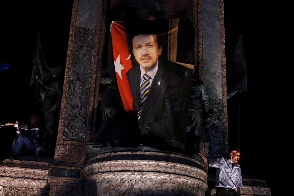 AKP: 20 χρόνια στην εξουσία το κόμμα του Ερντογάν