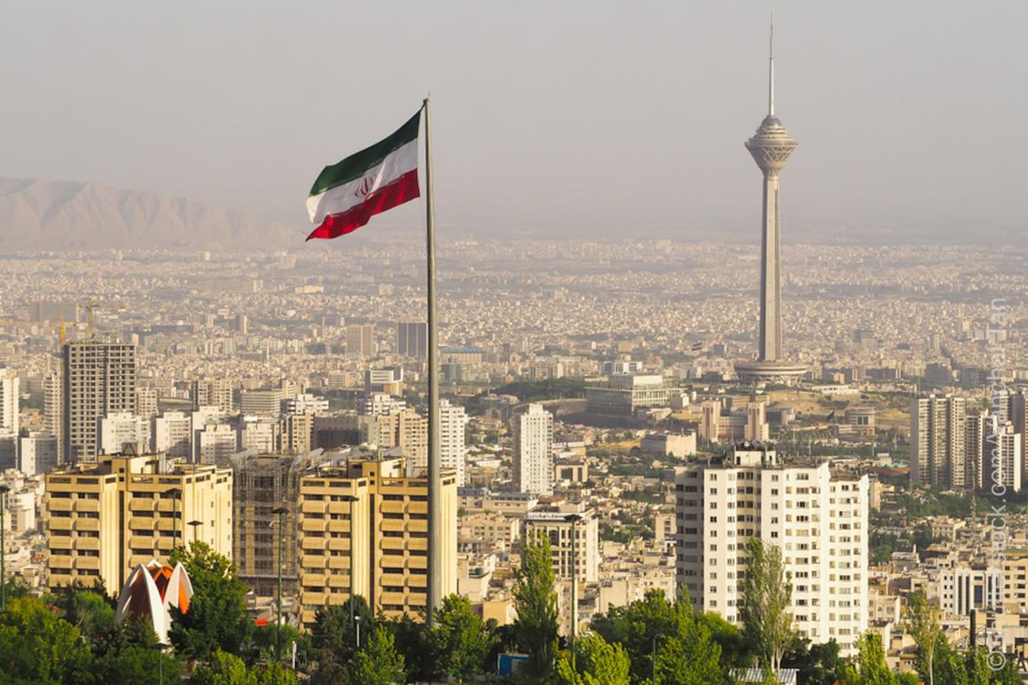 Ιράν: Σε «αναμμένα κάρβουνα» ΗΠΑ και Σαουδική Αραβία - Ενδεχόμενες επιθέσεις από την Τεχεράνη